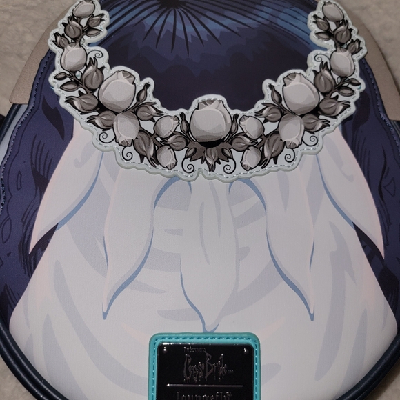 NWT Loungefly Corspe Bride Crossbody - Picture 6 of 9